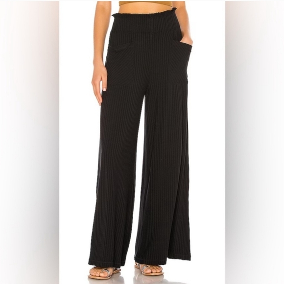 Free People Pants - Free People X FP Movement Blissed Out Pant in Black Size Xs